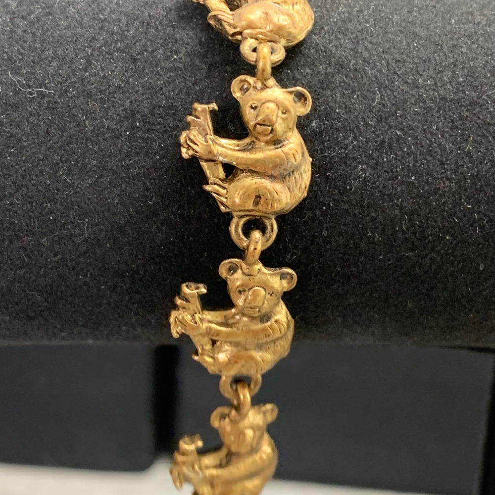 Vintage Gold Tone Koala Bear Link Bracelet Animal Motif 6 Inch 32g